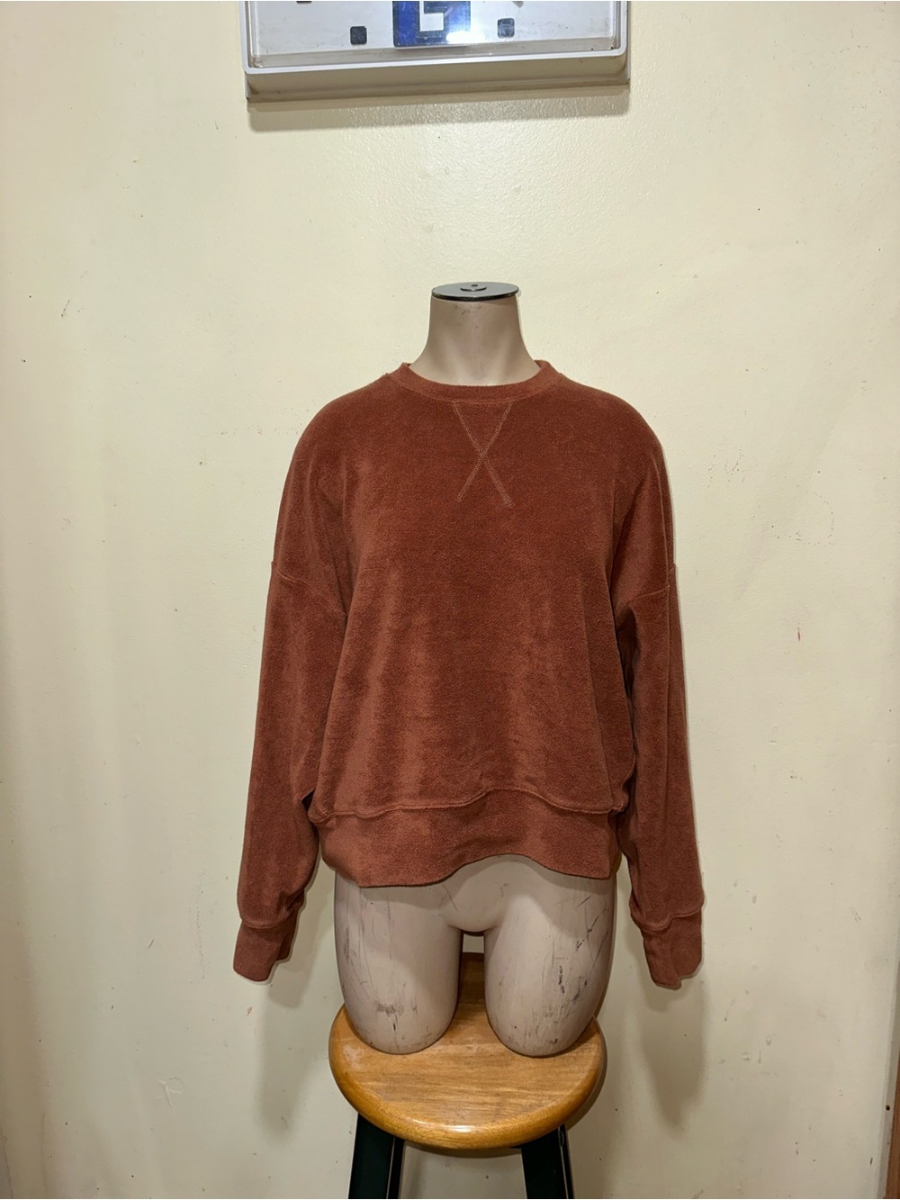 Woman’s Stone Fox long sleeve pullover sweatshirt top